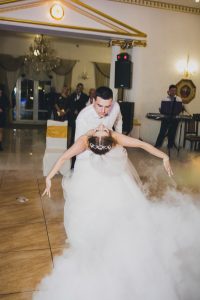 Професійна постановка першого весільного танцю молодят - 362