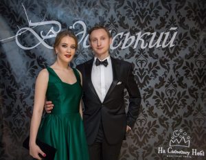 Професійна постановка першого весільного танцю молодят - 433