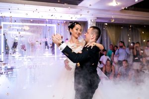 Професійна постановка першого весільного танцю молодят - 419